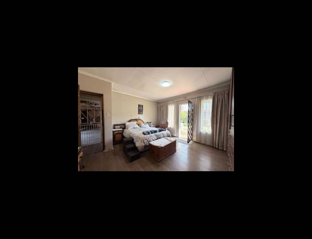 4 BEDROOM HOUSE FOR SALE IN BRACKENDOWNS